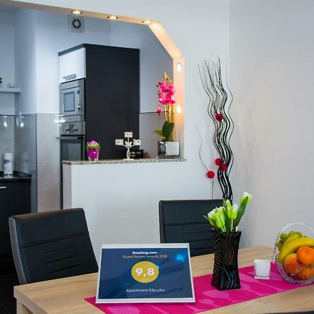 סנג' Apartment Klaudio מראה חיצוני תמונה