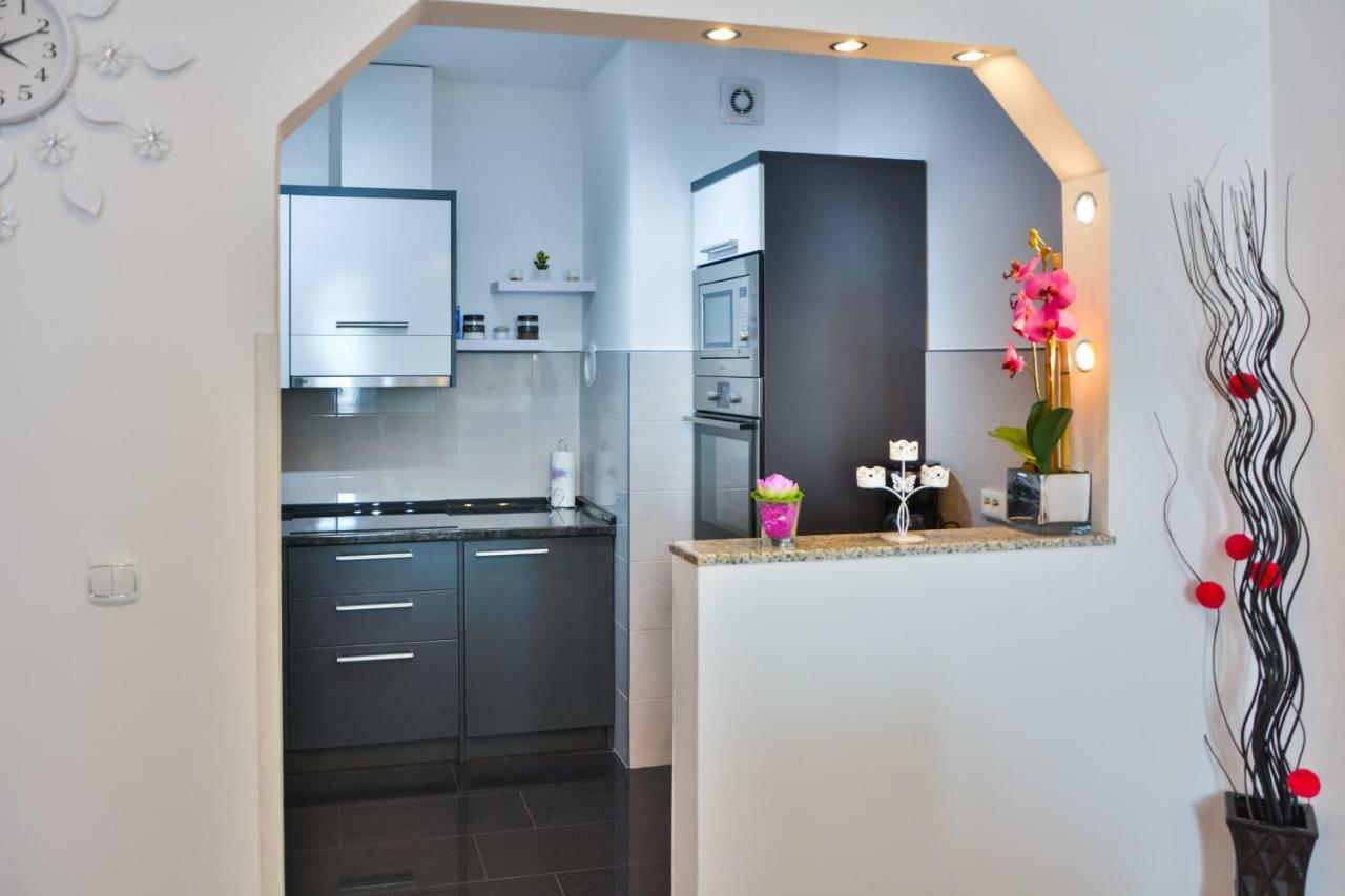 סנג' Apartment Klaudio מראה חיצוני תמונה